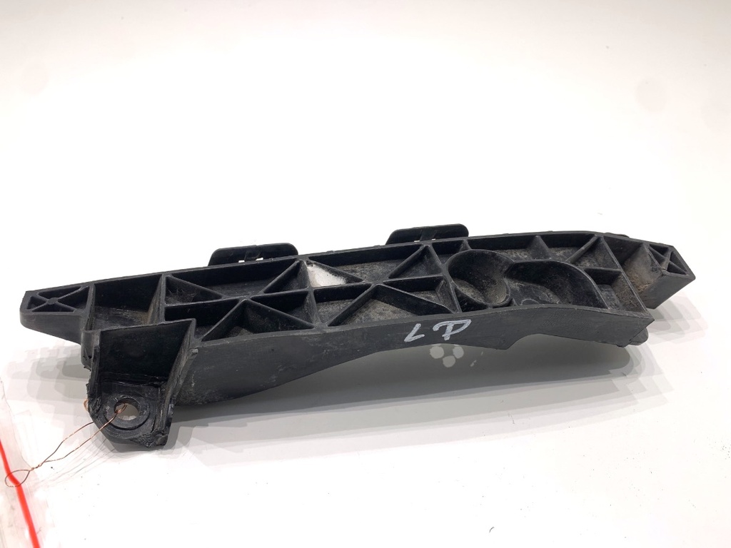 [STARK-849684] Guía de parachoques delantero izquierdo Hyundai ix35
