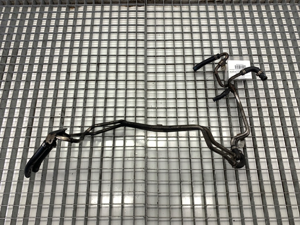 [STARK-850896] Tubería de combustible Mercedes-Benz Clase E (S212)