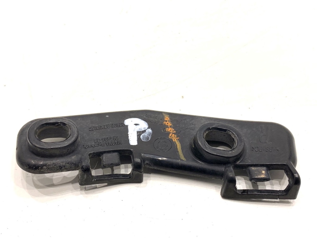 [STARK-881204] Guía de parachoques delantero derecho BMW X1 (F48)