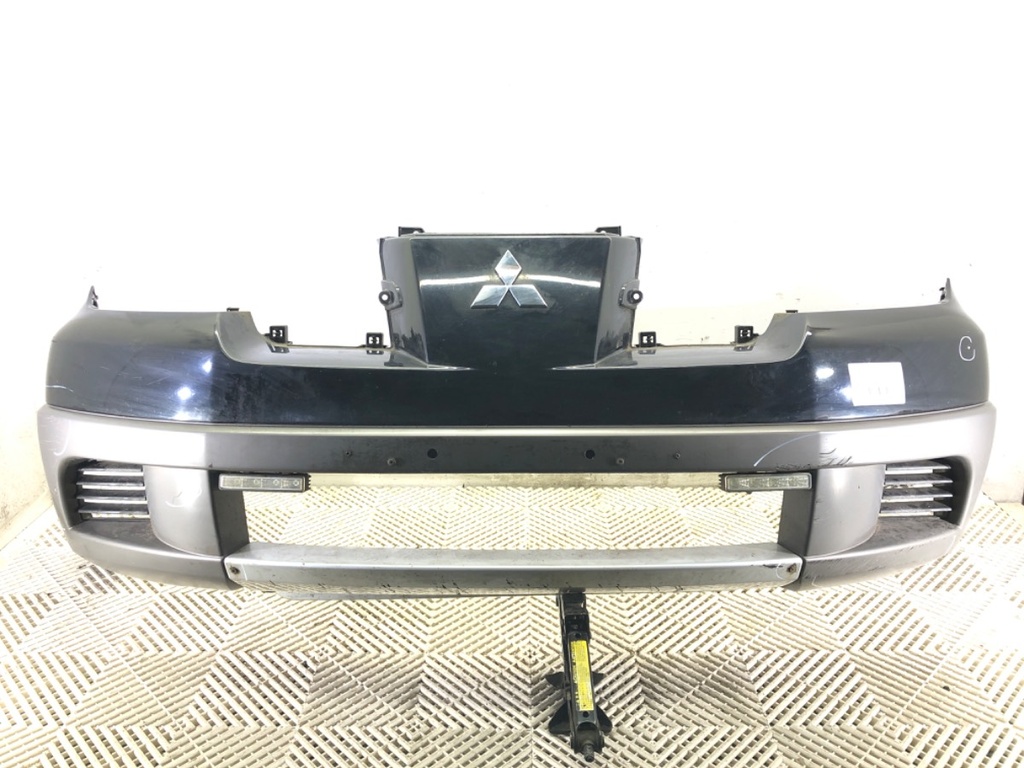 [STARK-659115] Parachoques delantero Mitsubishi Outlander I (CU_W) 2001-2008
