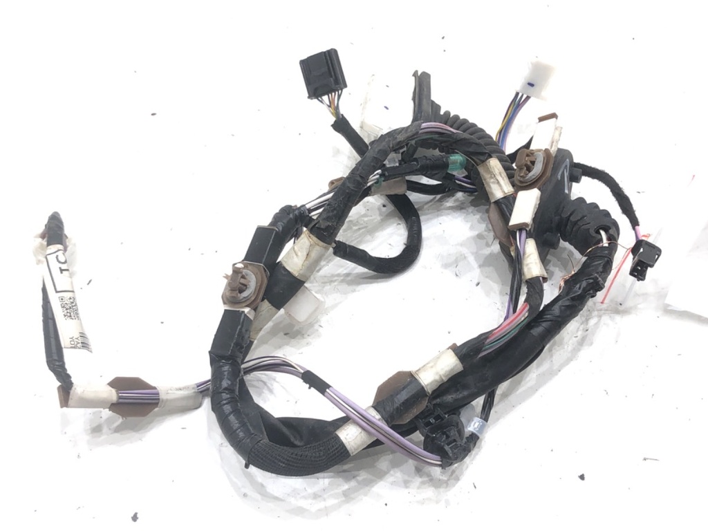 [STARK-614038] Mazo de cables puerta trasera derecha Toyota Corolla E21