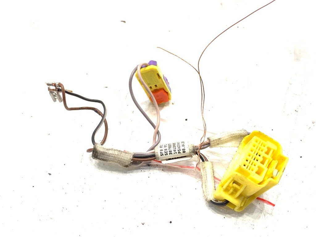 [STARK-731076] Instalación eléctrica de airbag Skoda Superb II (3T5)