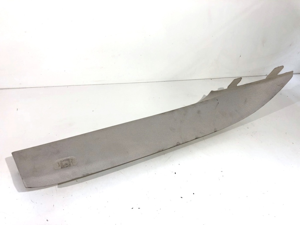 [STARK-757083] Moldura de pilar derecho BMW Serie 5 (G30, F90)
