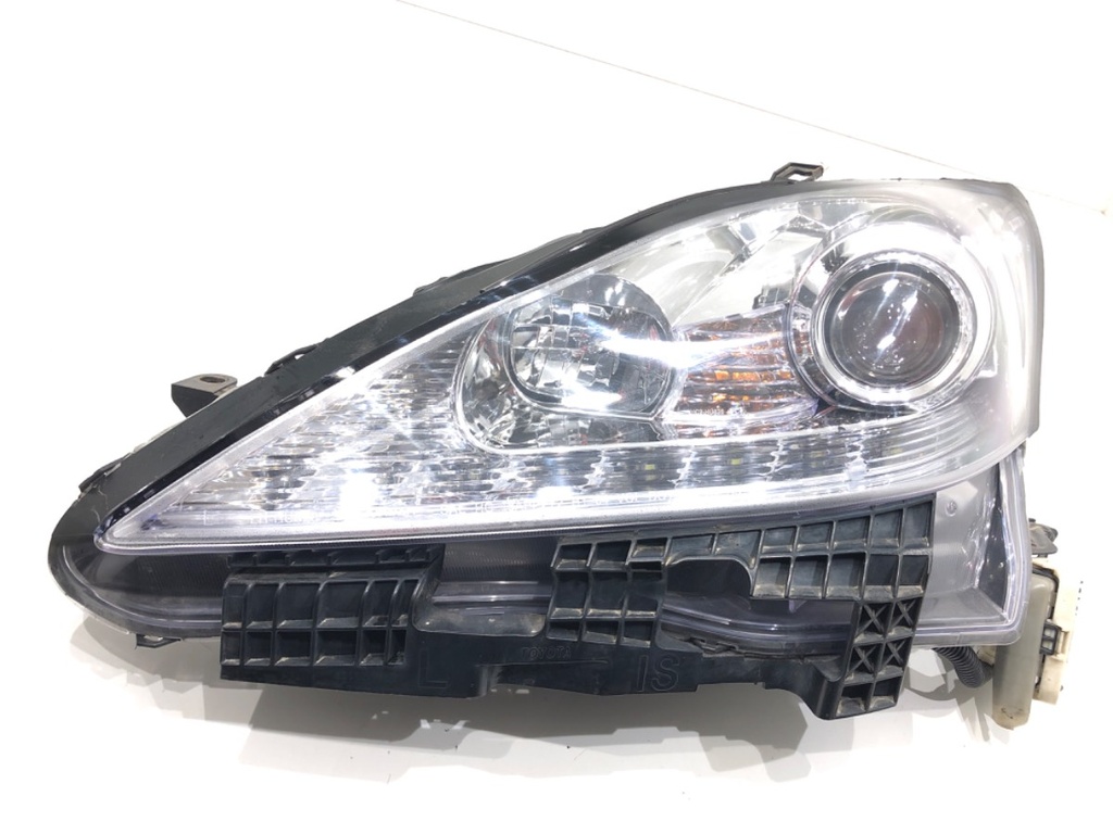 [STARK-655083] Faros delanteros izquierdos LEXUS IS II (_E2_) 2005-2013