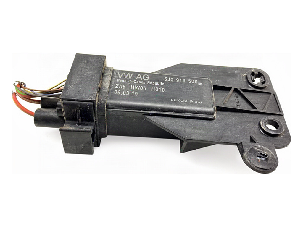 [STARK-948521] Módulo de ventilador SKODA FABIA III (NJ3)