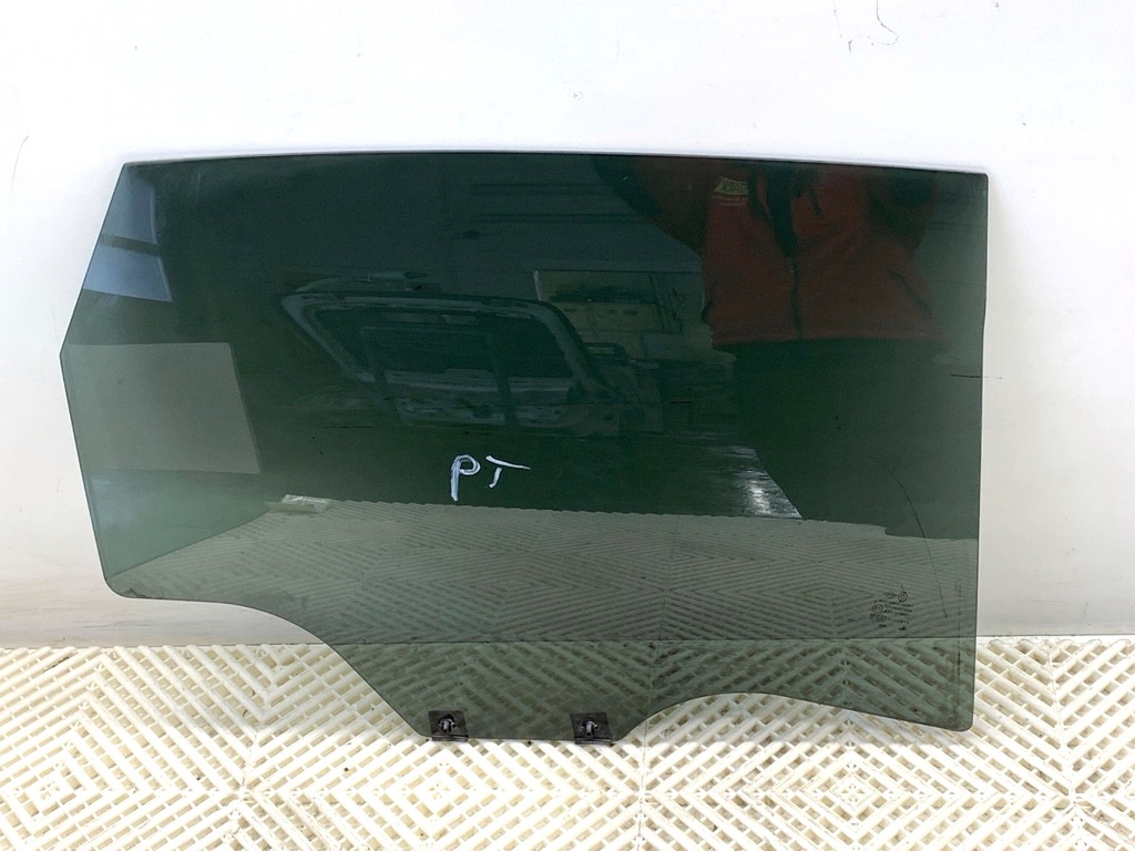 [STARK-841495] Luna trasera derecha Renault Arkana I (LCM_) 2019-2022