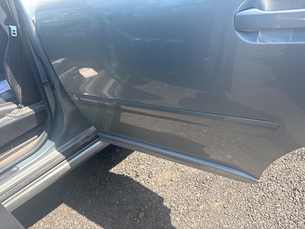 [EPE-114275] Panel de revestimiento exterior puerta trasera izquierdo Volvo XC90