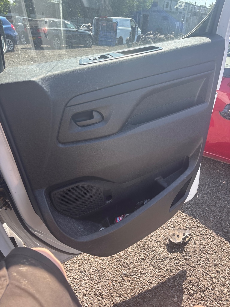 [EPE-114343] Motor elevalunas puerta delantera derecha Opel Vivaro C K0
