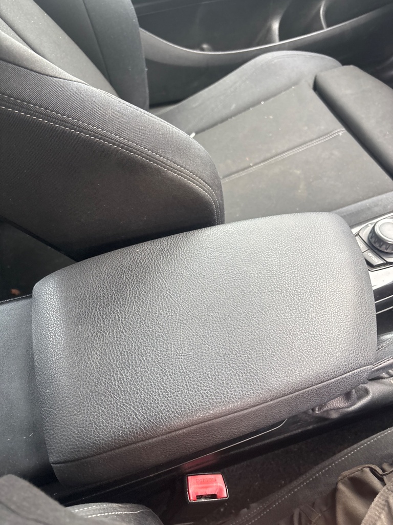 [EPE-128418] Reposabrazos de consola central BMW Serie 1 114i