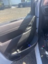 Altavoz puerta delantera izquierda Opel Vivaro C K0
