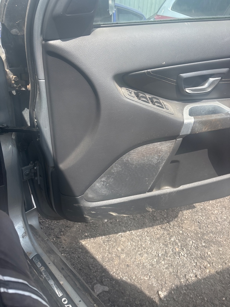 [EPE-114229] Altavoz revestimiento puerta delantera derecha Volvo XC90