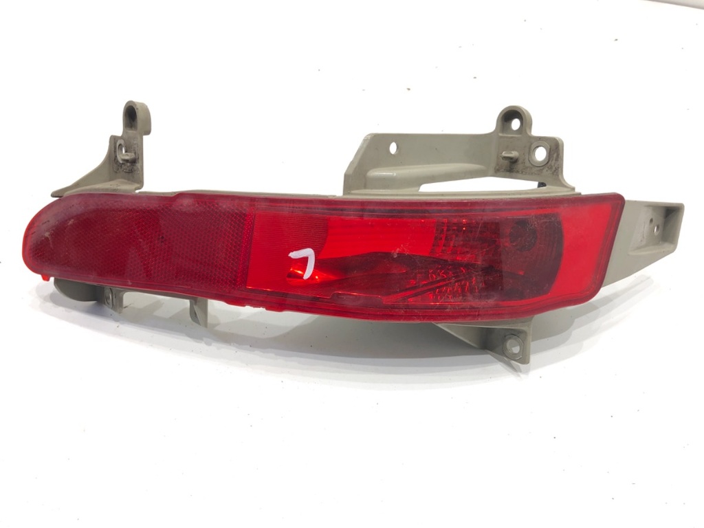 [STARK-894855] Piloto trasero izquierdo de parachoques Ford S-MAX (CJ, WA6) 2015-2022