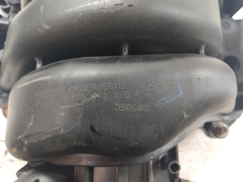 [MTD-539562] Colector de admisión Jeep Commander 5.7 V8