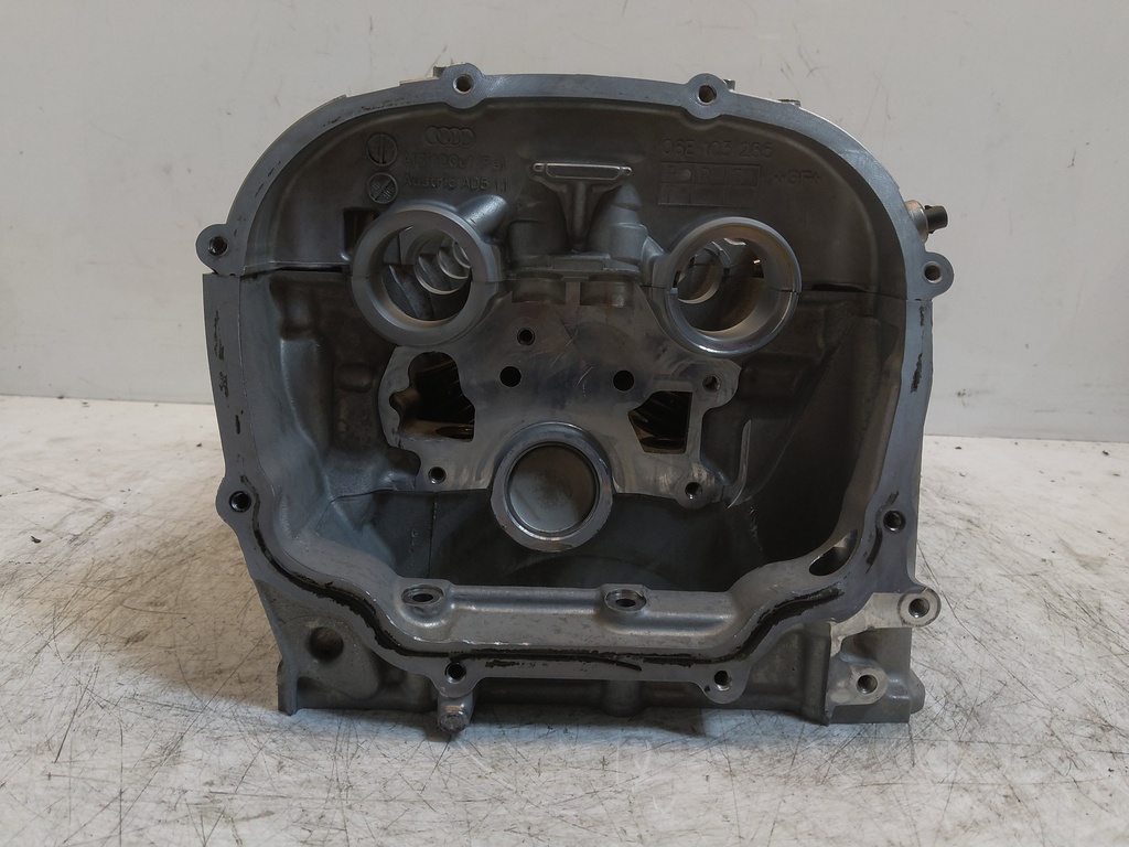 [MTD-539557] Culata izquierda Audi A4 3.2 FSI