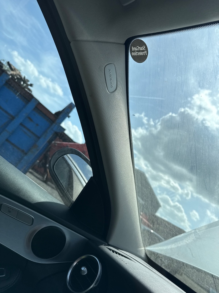 [EPE-104543] Pilar A Mercedes-Benz Clase C W205