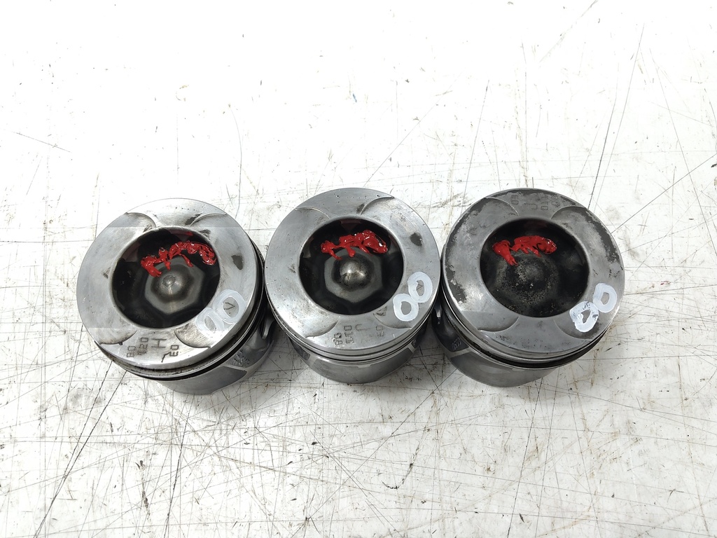 [MTD-539735] Pistones para Renault Trafic II 2.0 dCi