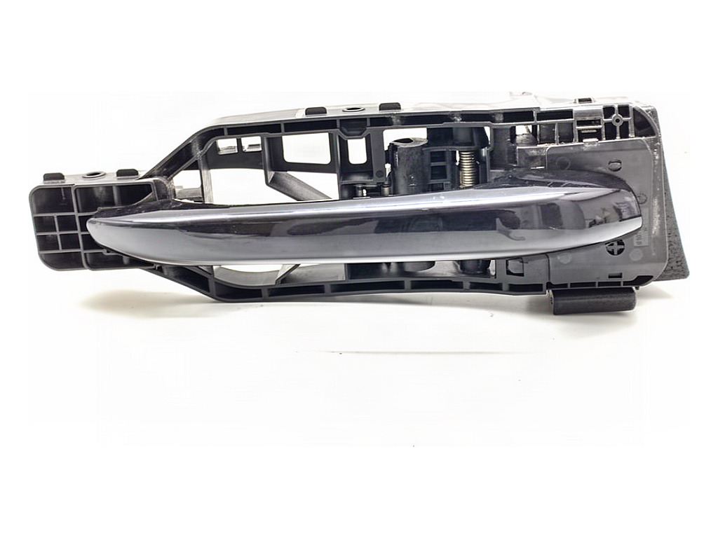 [STARK-947859] Maneta de puerta delantera derecha Porsche Cayenne (9YA)