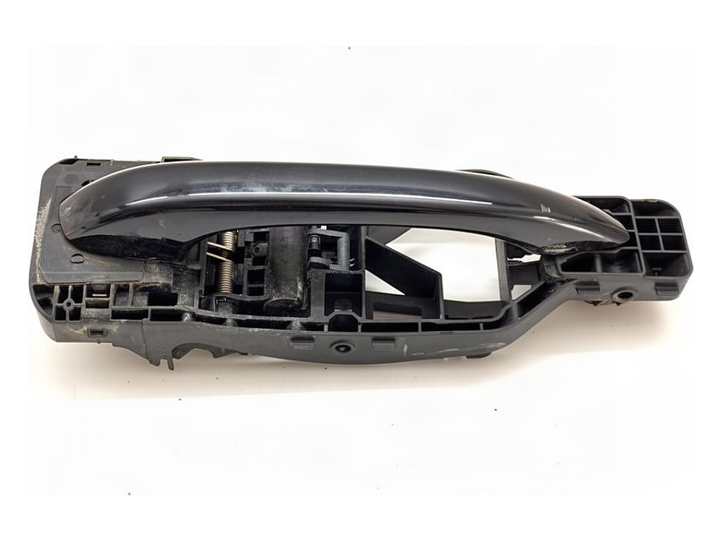 [STARK-947860] Maneta de puerta trasera derecha Porsche Cayenne (9YA)