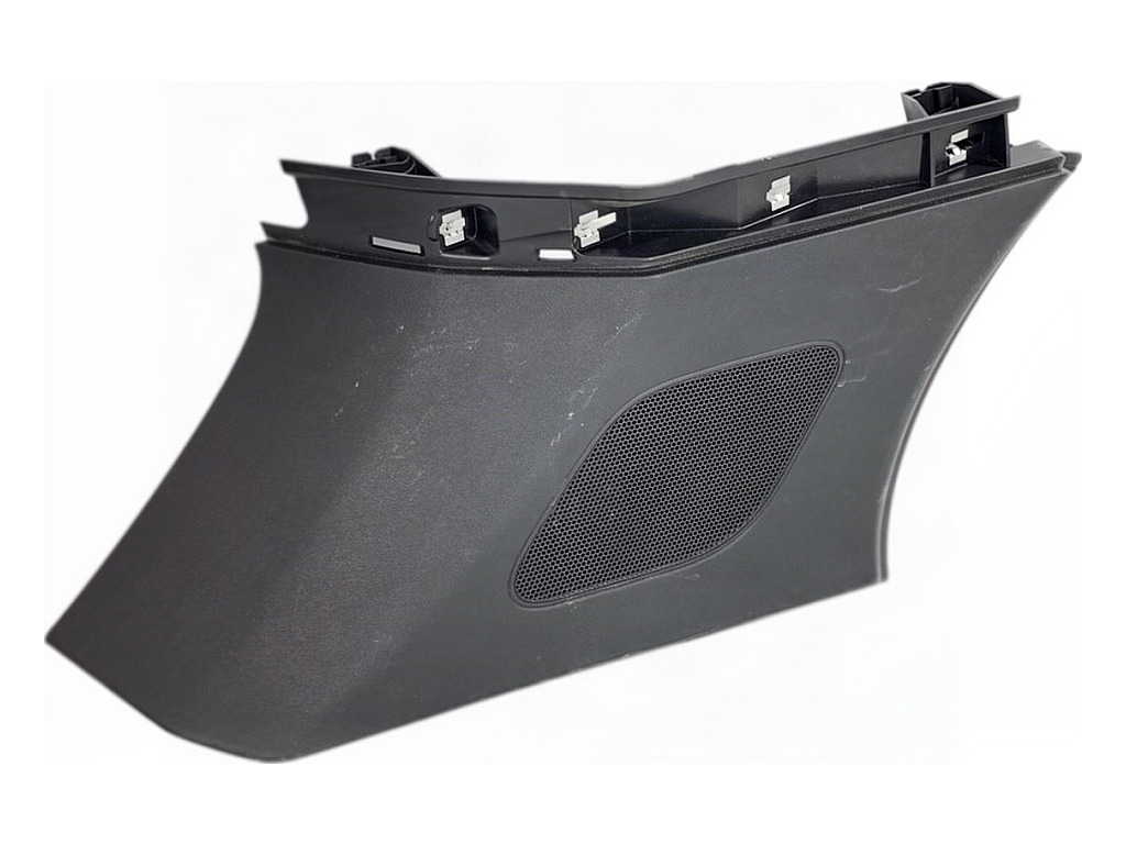 [STARK-947922] Moldura de pilar izquierdo Porsche Cayenne (9YA)