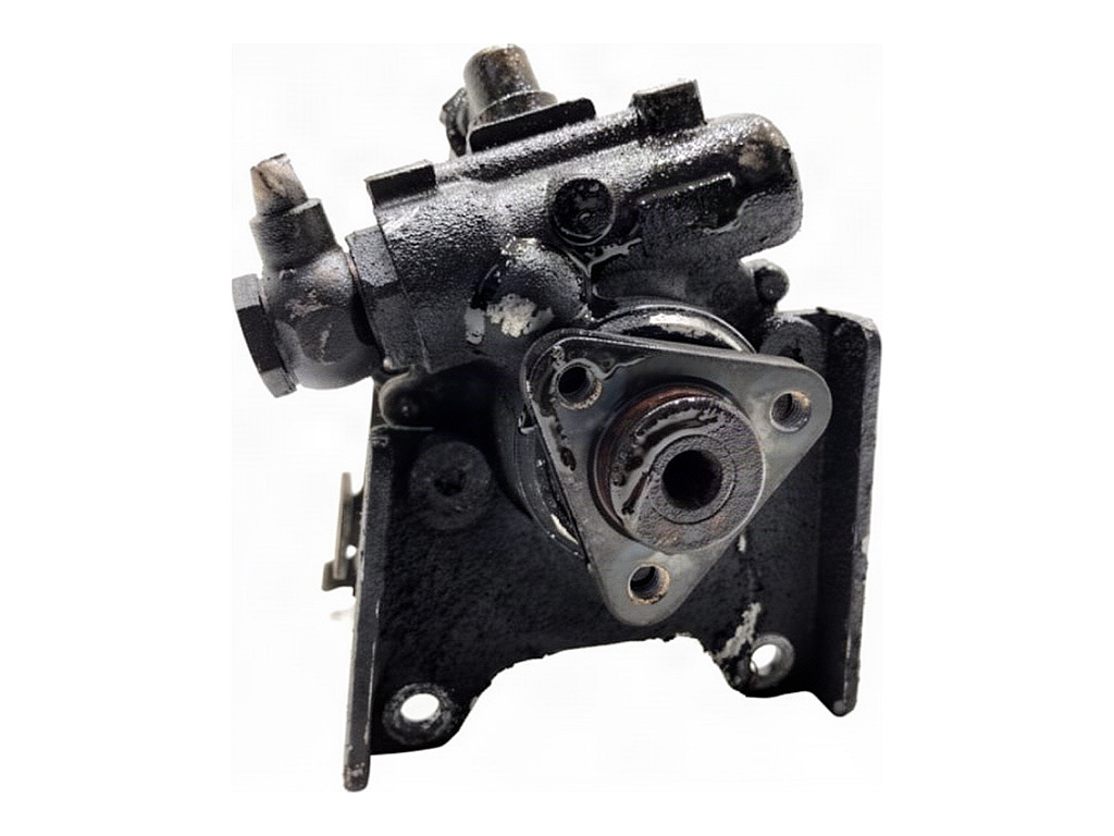 [STARK-947135] Bomba de dirección asistida BMW Serie 5 (E60)