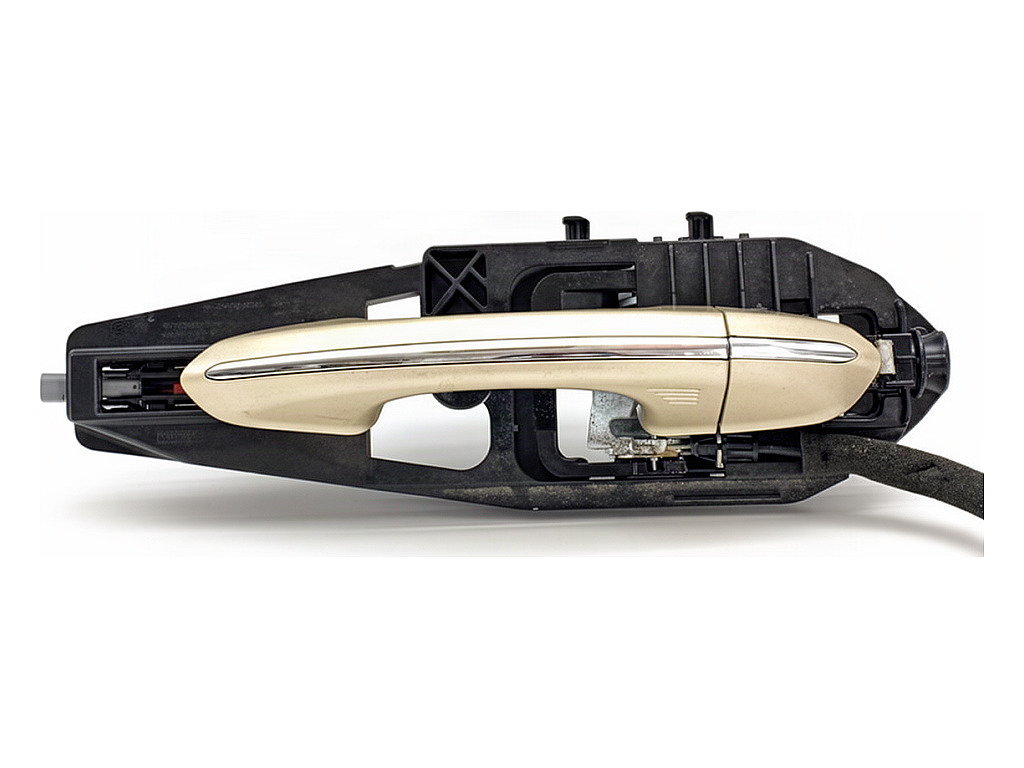[STARK-938503] Maneta de puerta trasera derecha Ford Mondeo V
