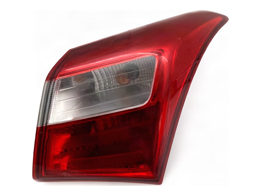 [STARK-941186] Piloto trasero derecho Hyundai i30 (GD)