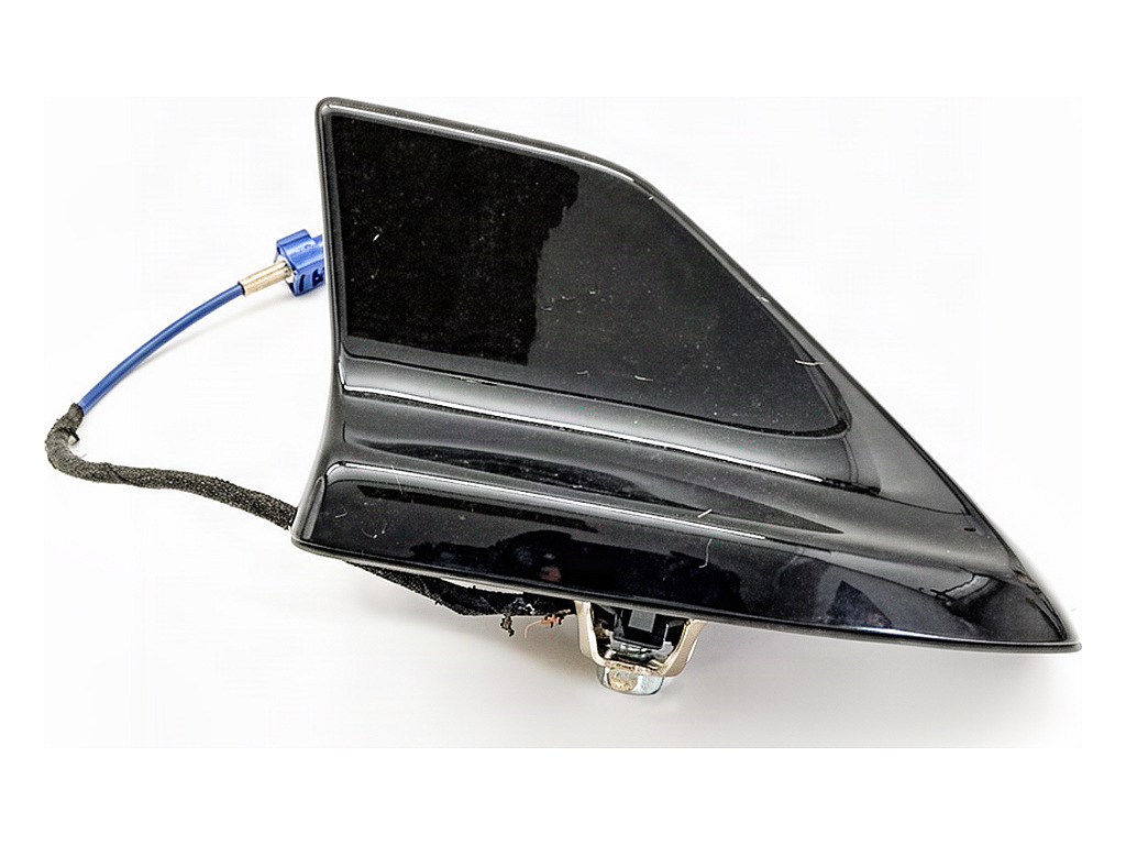 [STARK-942151] Antena Ford Focus IV Turnier