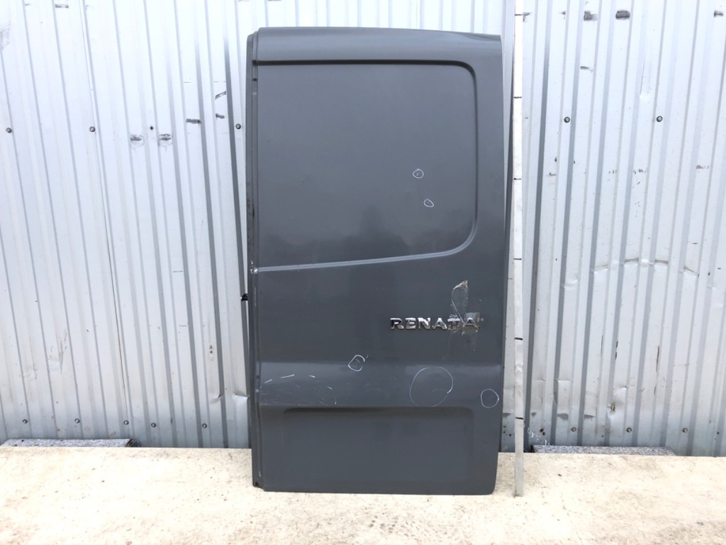 [STARK-679550] Puerta trasera derecha Renault Trafic III Autobus (JG_) 1.6 dCi 115 (JGMD) 85 kW 2014-2022