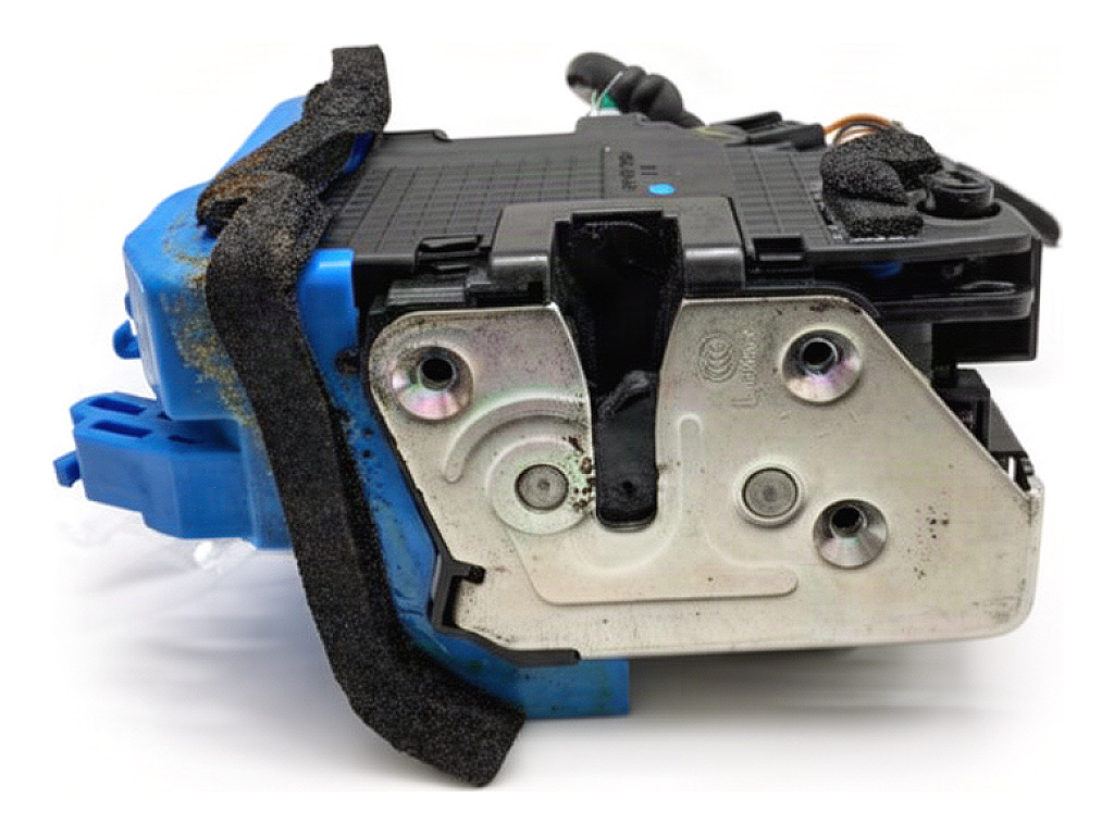 [STARK-941328] Cerradura de puerta trasera derecha Hyundai i30 (GD)