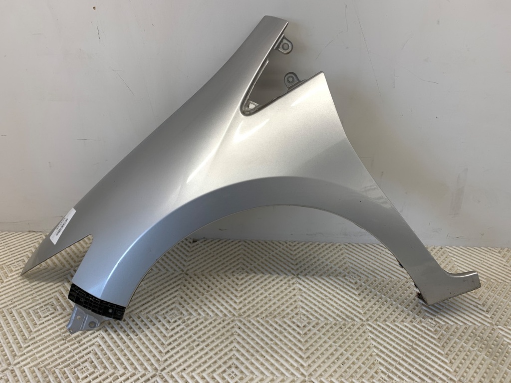 [STARK-895885] Aleta delantera izquierda Honda Insight (ZE) 2009-2022