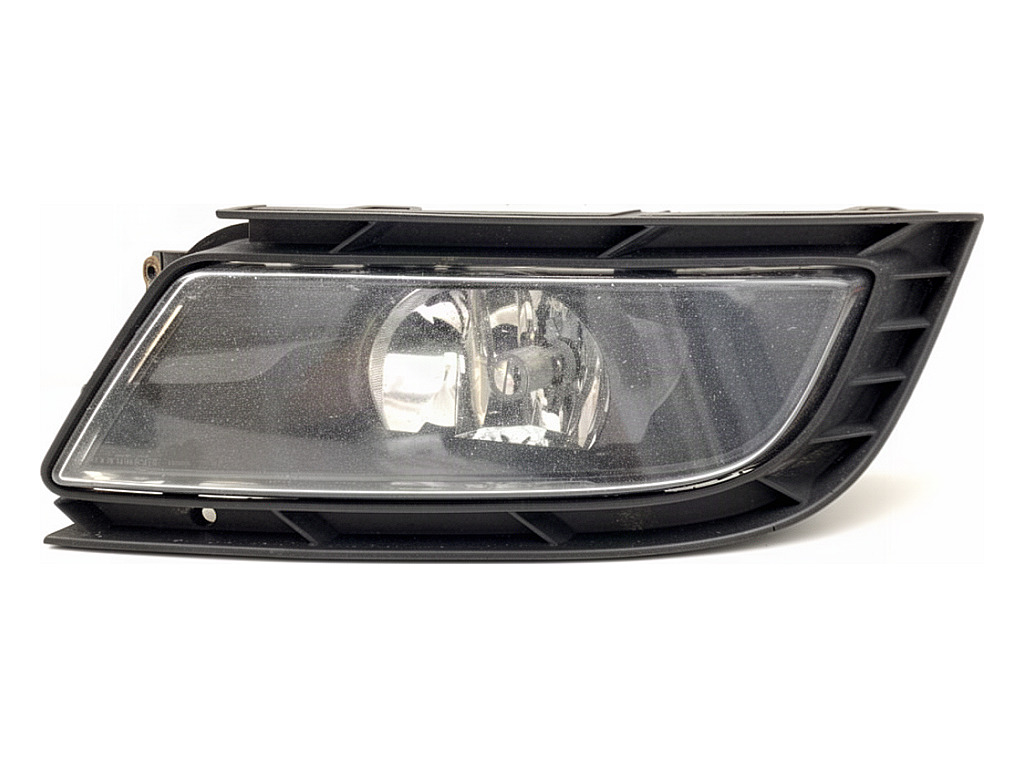 [STARK-946642] Faro antiniebla delantero derecho Skoda Superb II