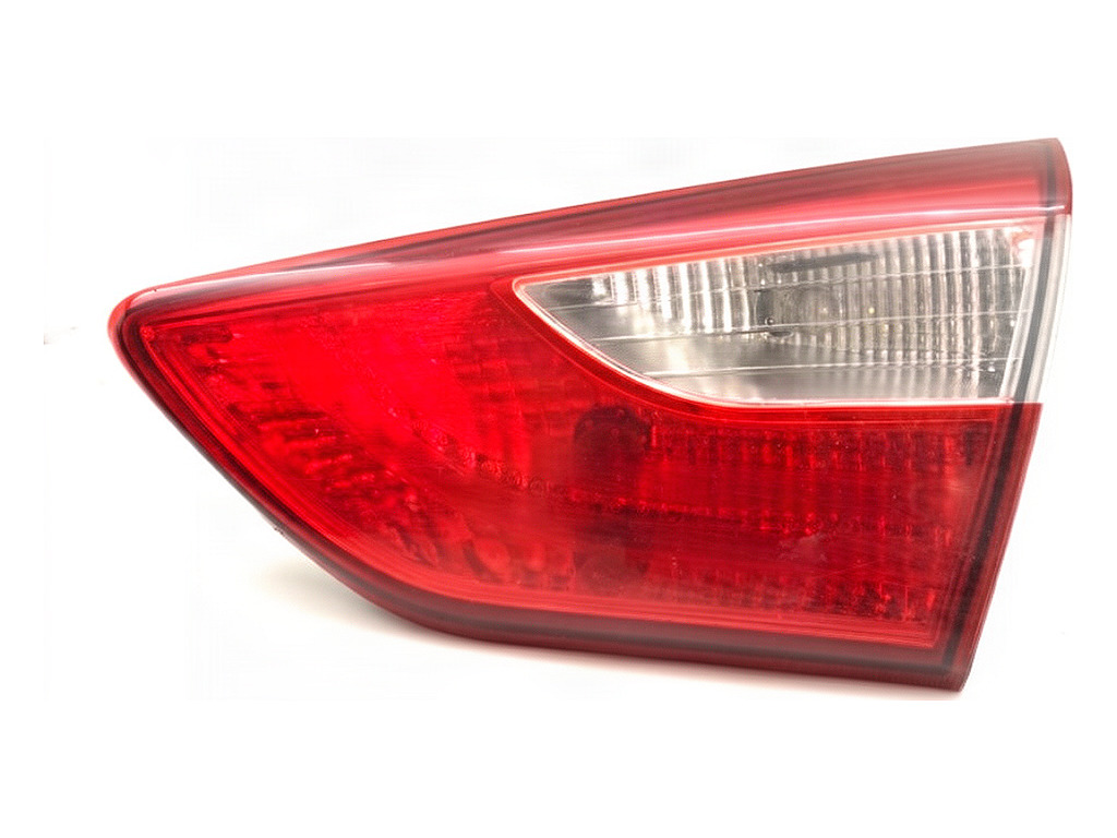 [STARK-941188] Piloto trasero derecho Hyundai i30 (GD)