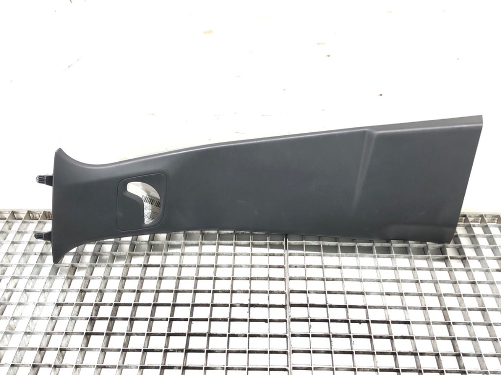 [STARK-609000] Moldura de pilar izquierdo Citroen C4 III (BA_, BB_, BC_)