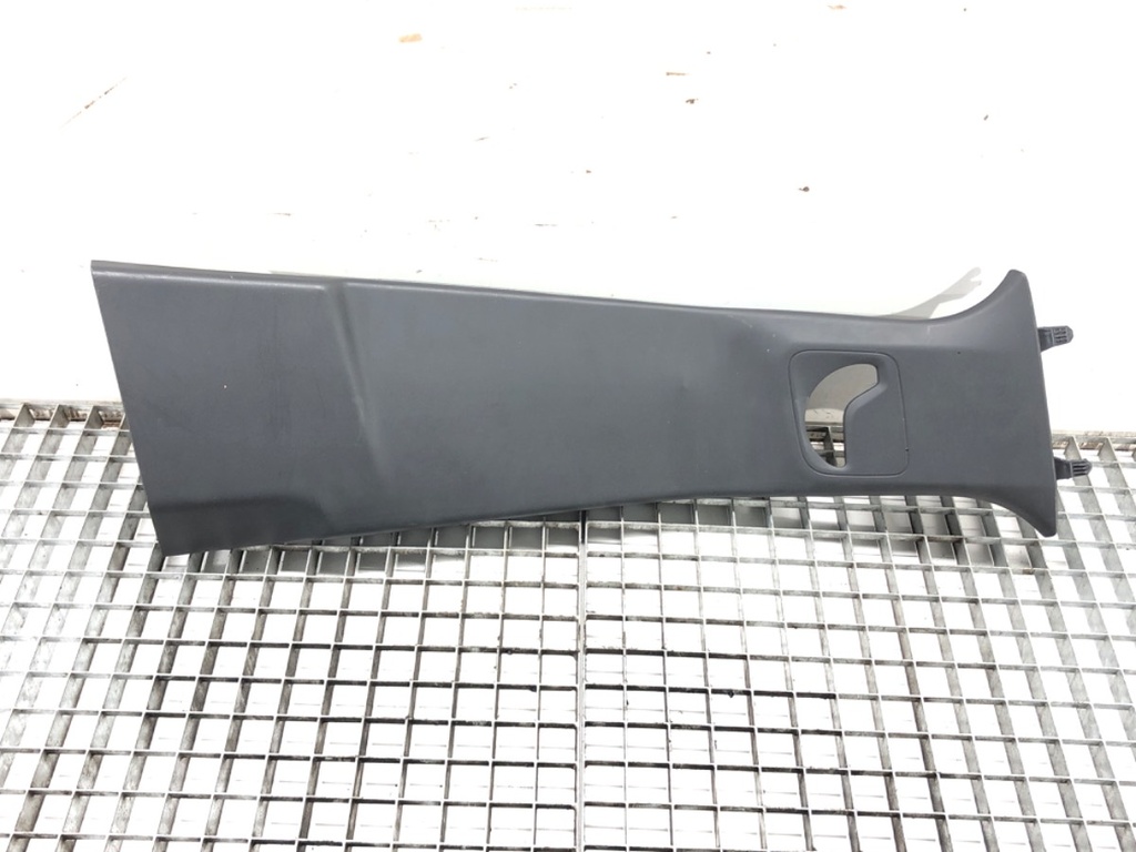 [STARK-609053] Moldura de pilar derecho CITROEN C4 III