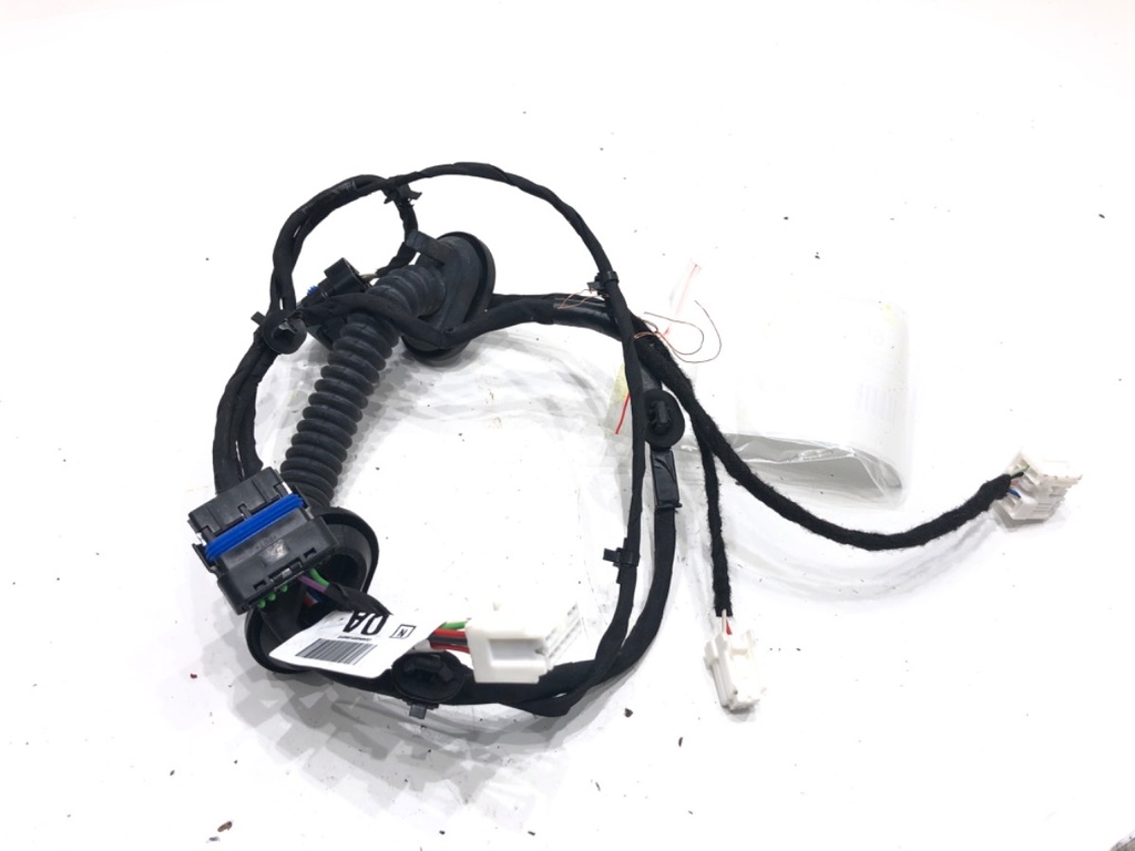 [STARK-698399] Instalación eléctrica de puerta trasera izquierda NISSAN QASHQAI II