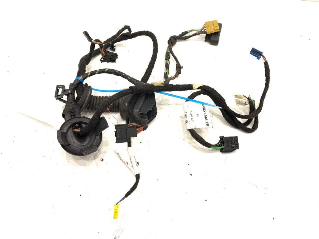 [STARK-751408] Instalación eléctrica puerta trasera derecha Mercedes-Benz Clase S (W221)