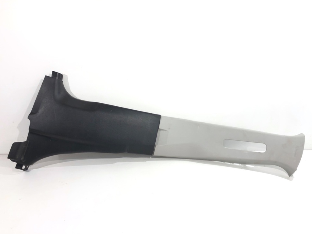 [STARK-776182] Moldura de pilar izquierdo Suzuki SX4 S-Cross