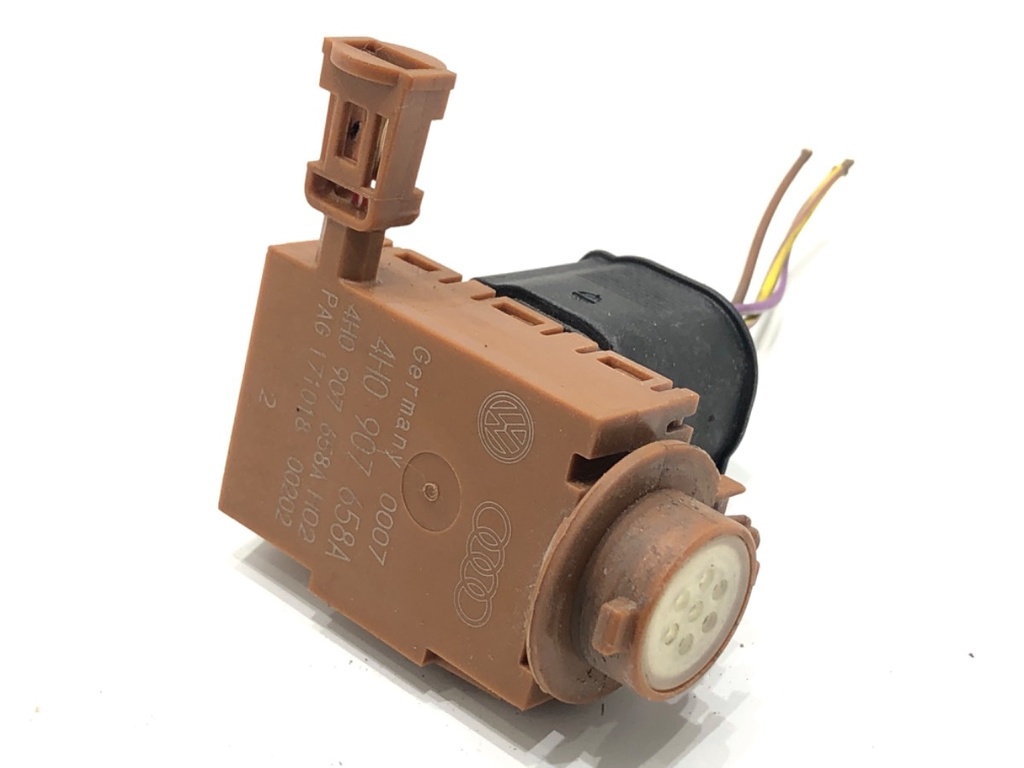 [STARK-832547] Sensor de calidad de aire Audi Q8 (4MN)