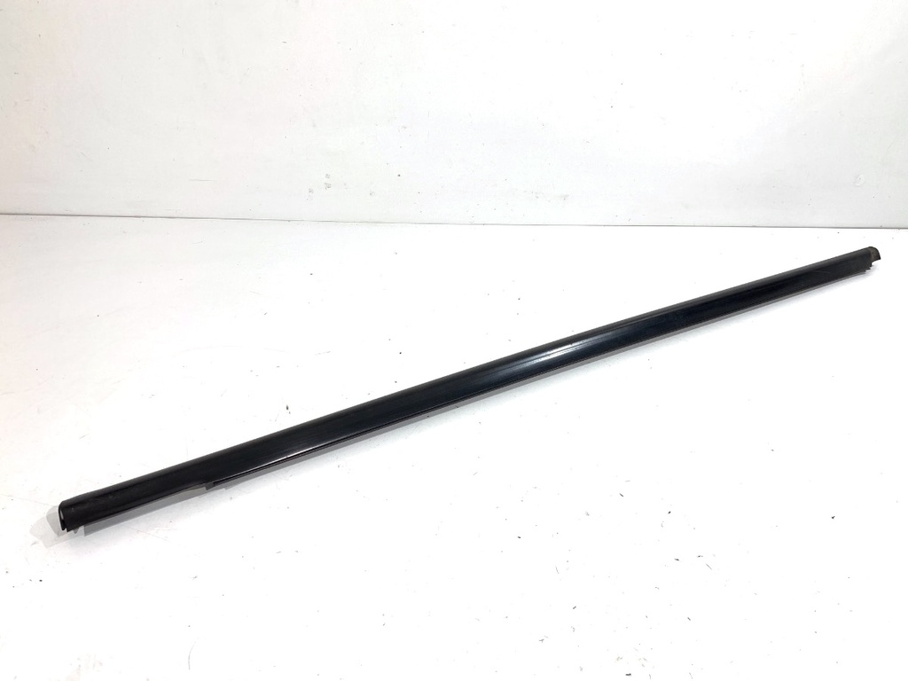 [STARK-840091] Moldura de ventanilla delantera izquierda KIA Optima (FSGDS6B)