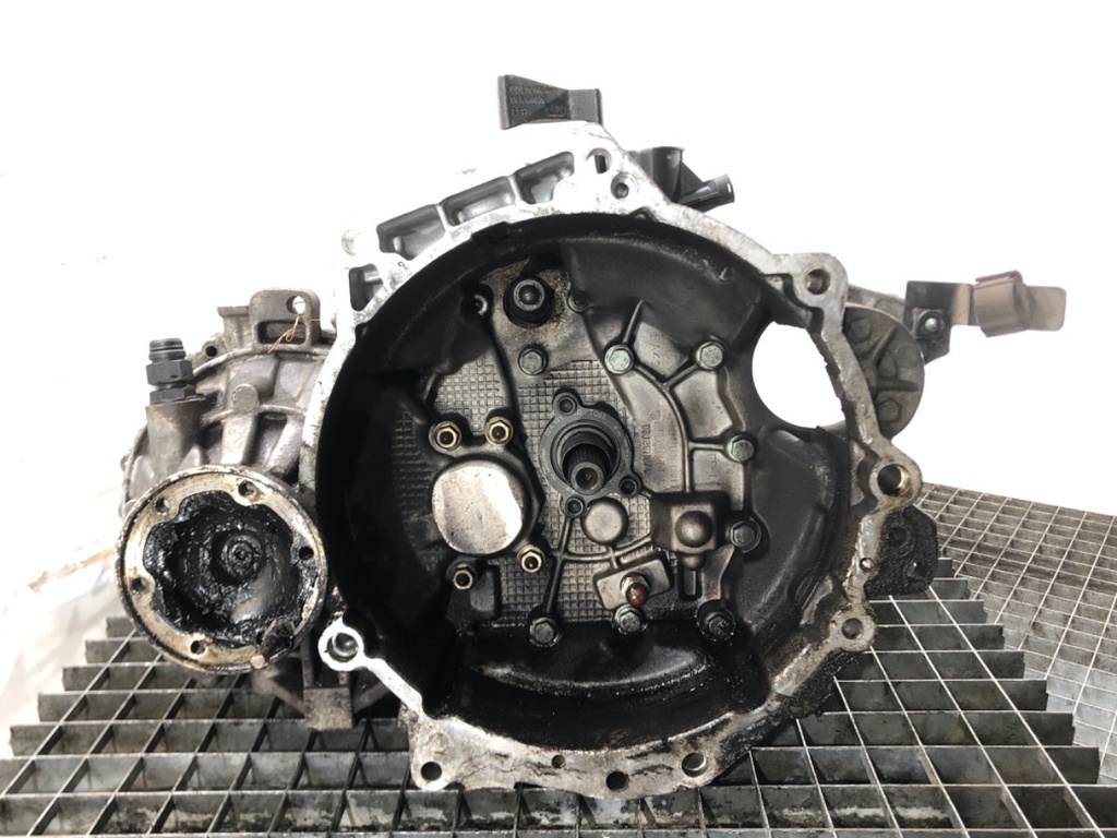[STARK-491020] Caja de cambios VW New Beetle (9C1, 1C1) 2.0 gasolina 85 kW 1998-2010