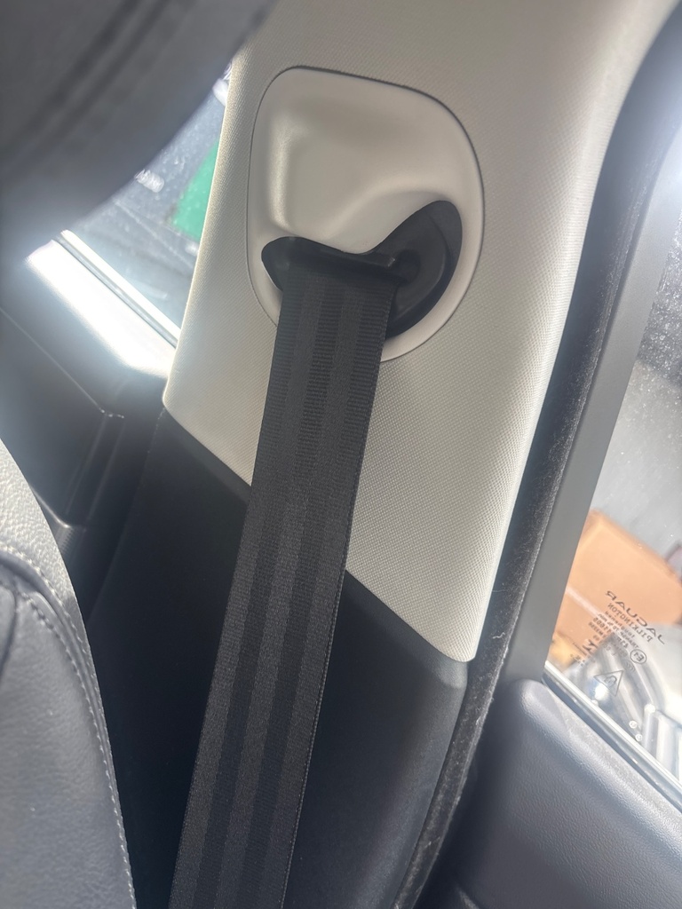 [EPE-129196] Pretensor de cinturón de seguridad delantero izquierdo Jaguar XF