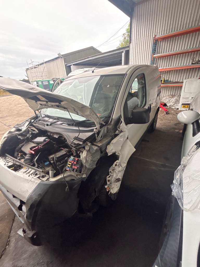 [EPE-128939] Pilar A Fiat Fiorino
