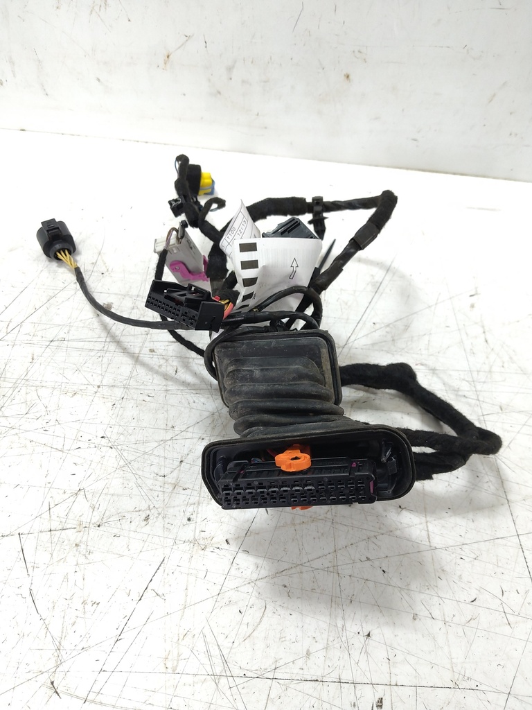 [MTD-539928] Mazo de cables VW Scirocco III 137