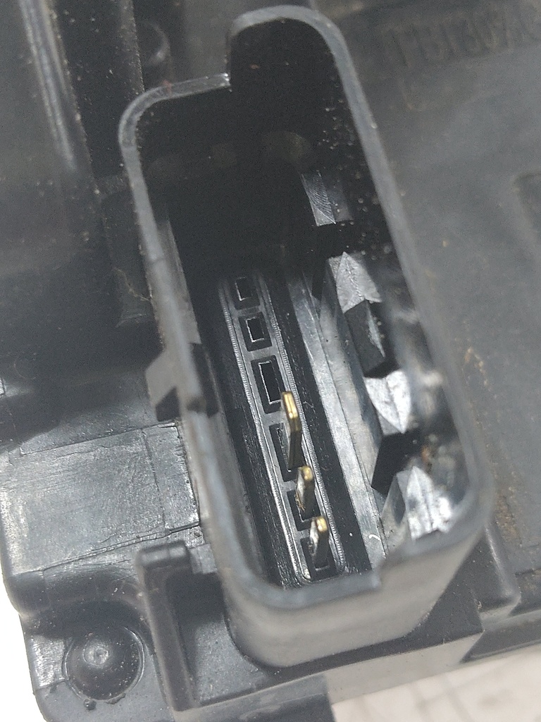 [MTD-539921] Cerradura de puerta Infiniti Q50 2.2