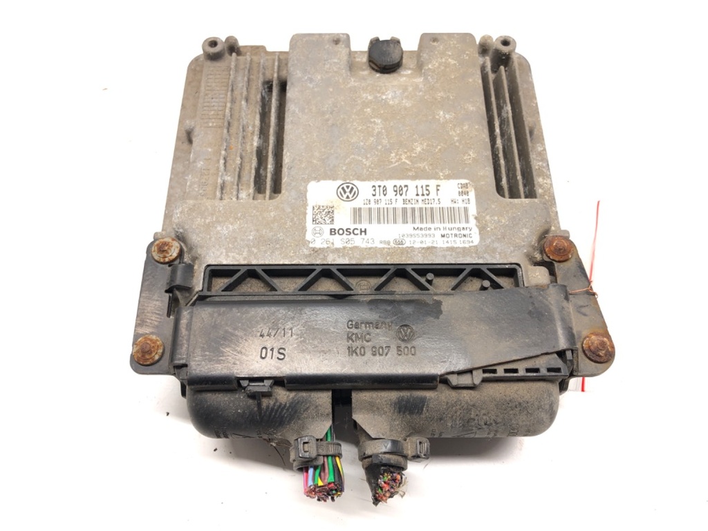 [STARK-571051] Unidad de control del motor SKODA SUPERB II Kombi (3T5) 1.8 TSI 112 kW 2009-2015