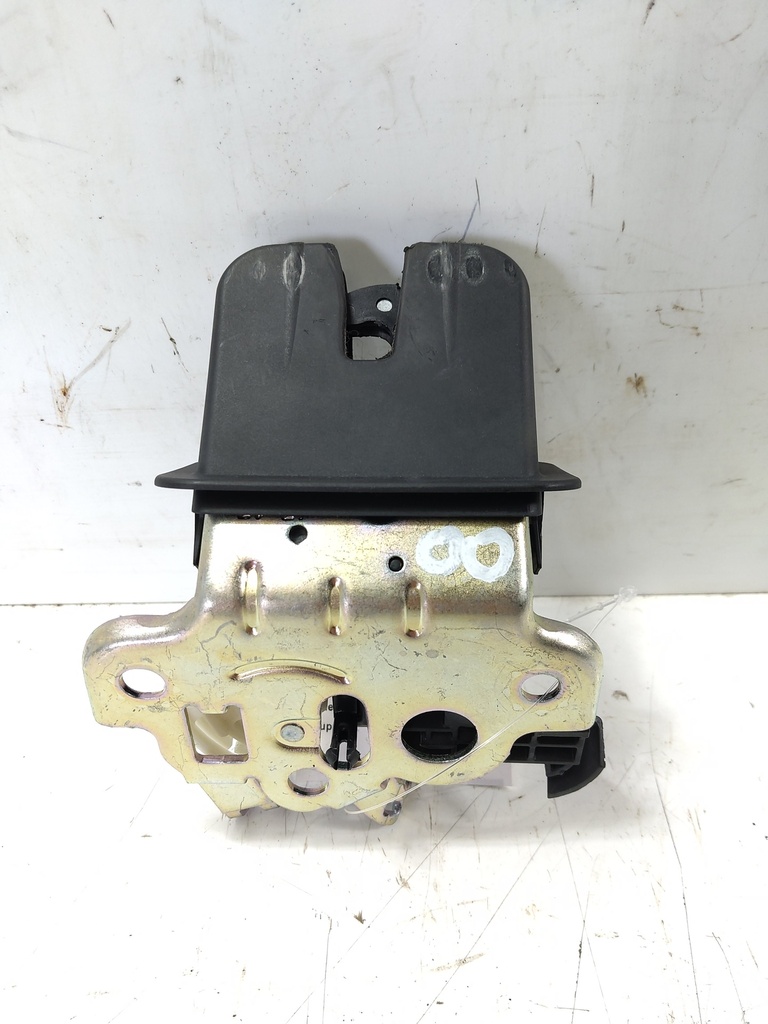 [MTD-539898] Cierre de maletero Audi A3 8VM