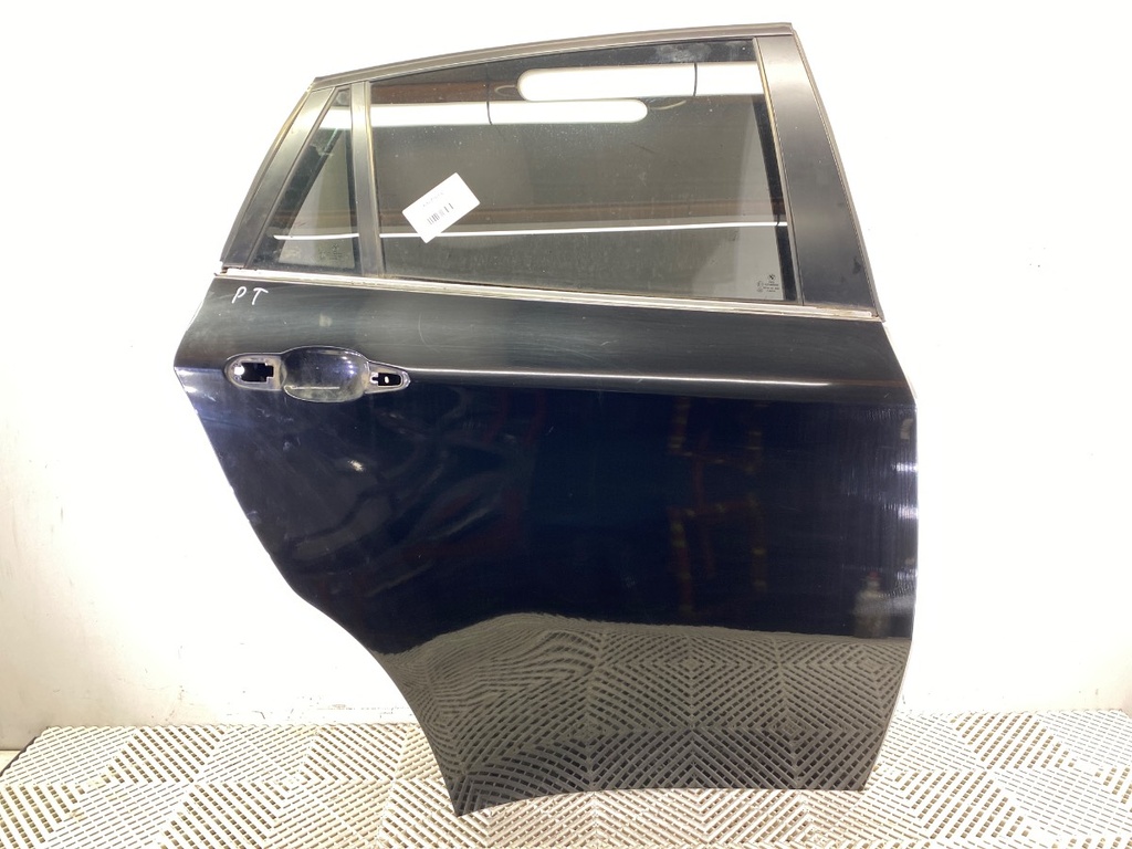 [STARK-667084] Puerta trasera derecha BMW X6 (E71, E72) 2007-2014
