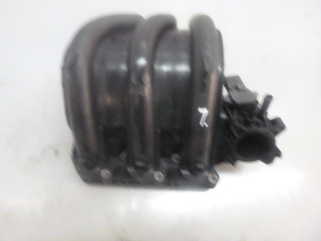 [MTD-285618] Colector de admisión para VW Skoda Fabia I Polo Fox 1.2 BMD