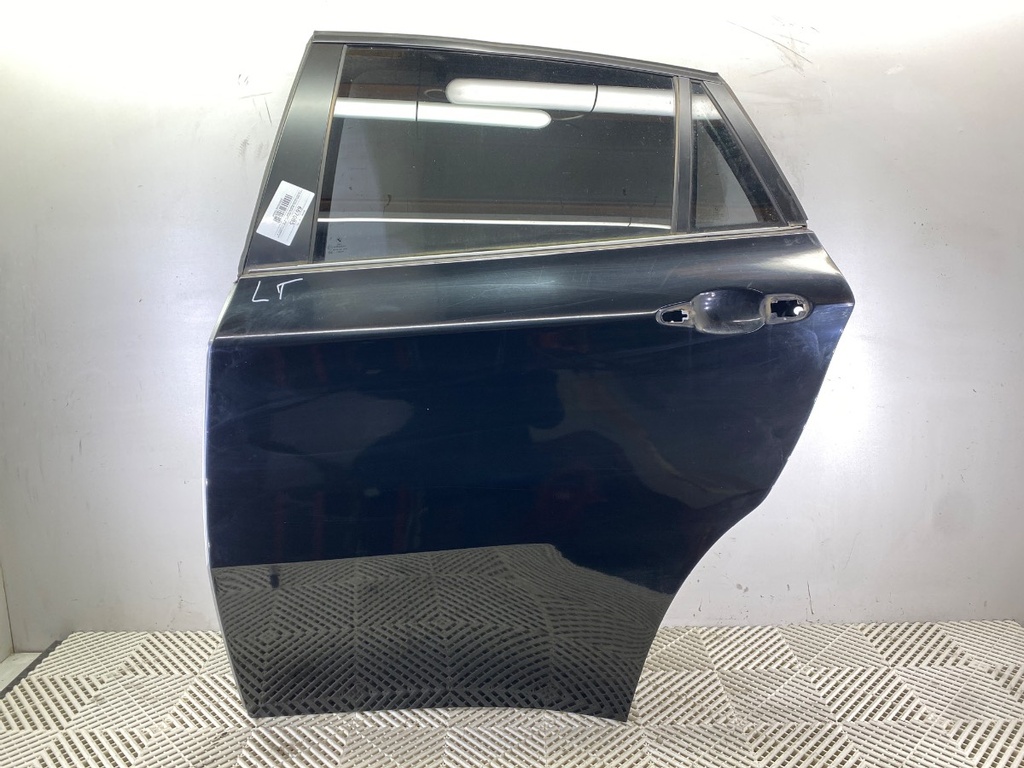 [STARK-667085] Puerta trasera izquierda BMW X6 (E71, E72) 2007-2014