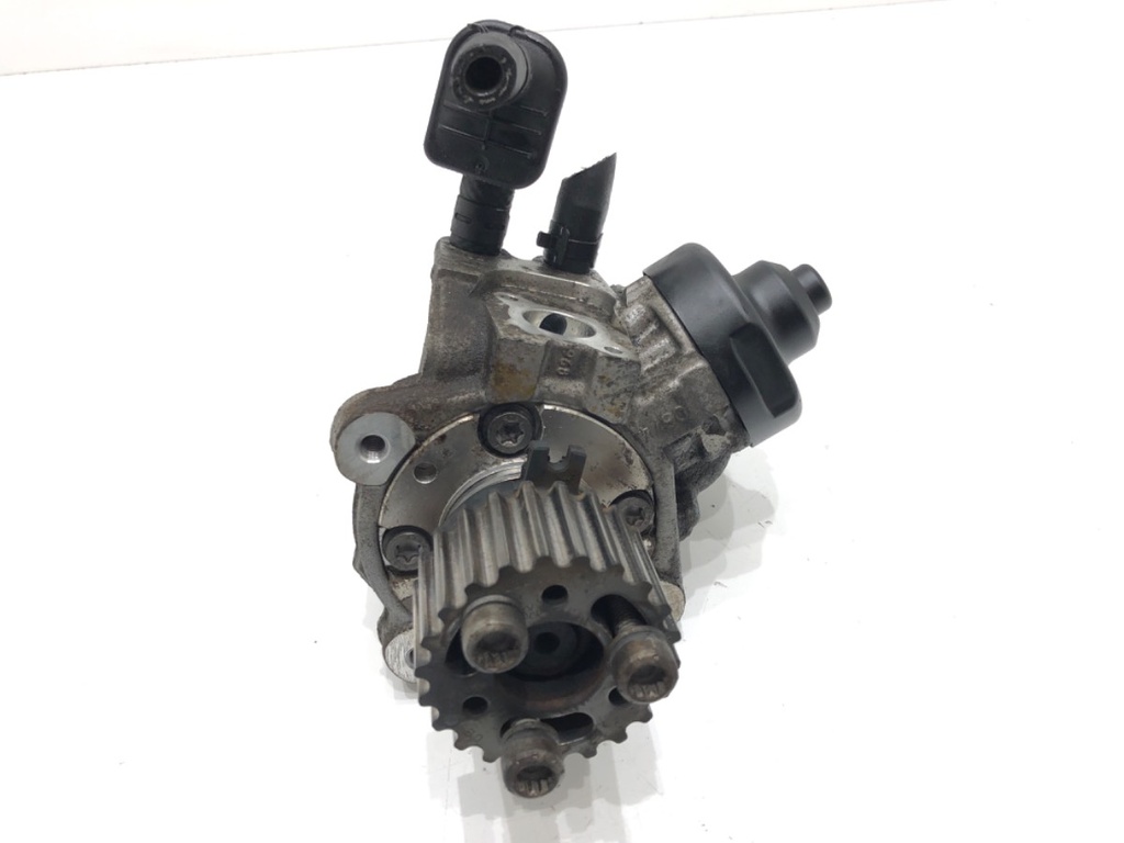 [STARK-666974] Bomba de inyección VW Passat B6 Variant (3C5) 2.0 BlueTDI 105 kW 2009-2010